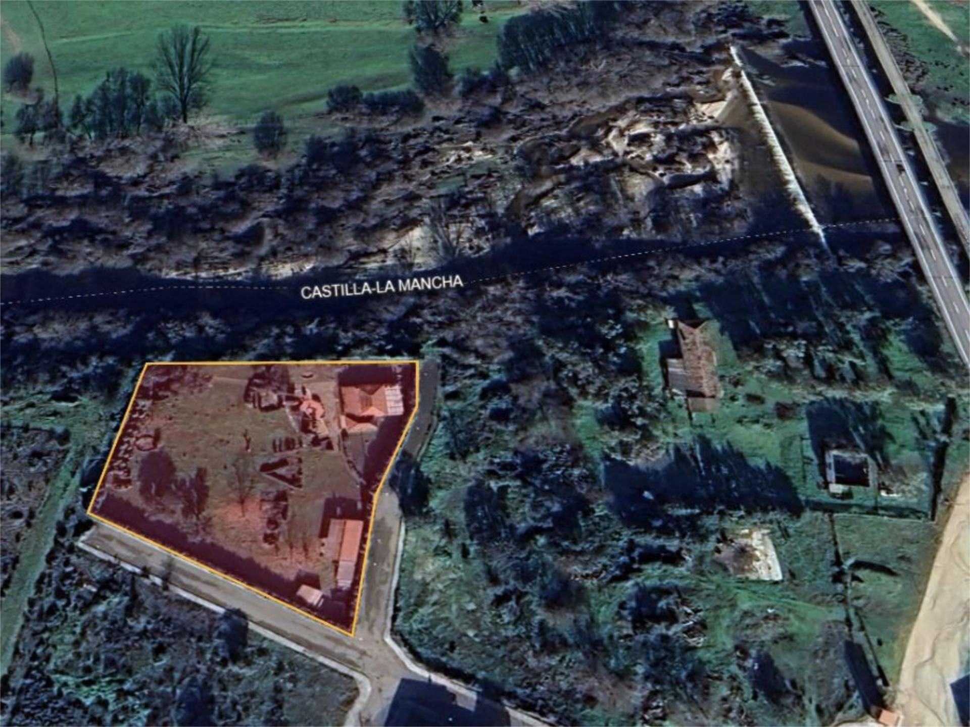 Country house for sale in Urbanizacion Puente Tietar, 8, Parrillas Country house for sale in Parrillas