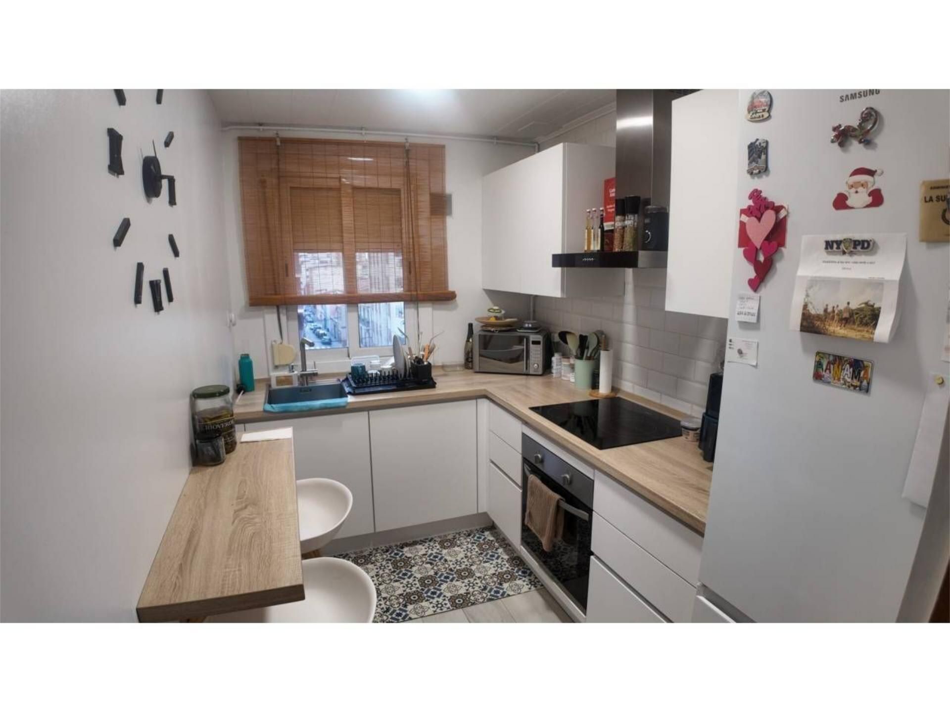 Kitchen of Flat to rent in Sabadell  with Air Conditioner