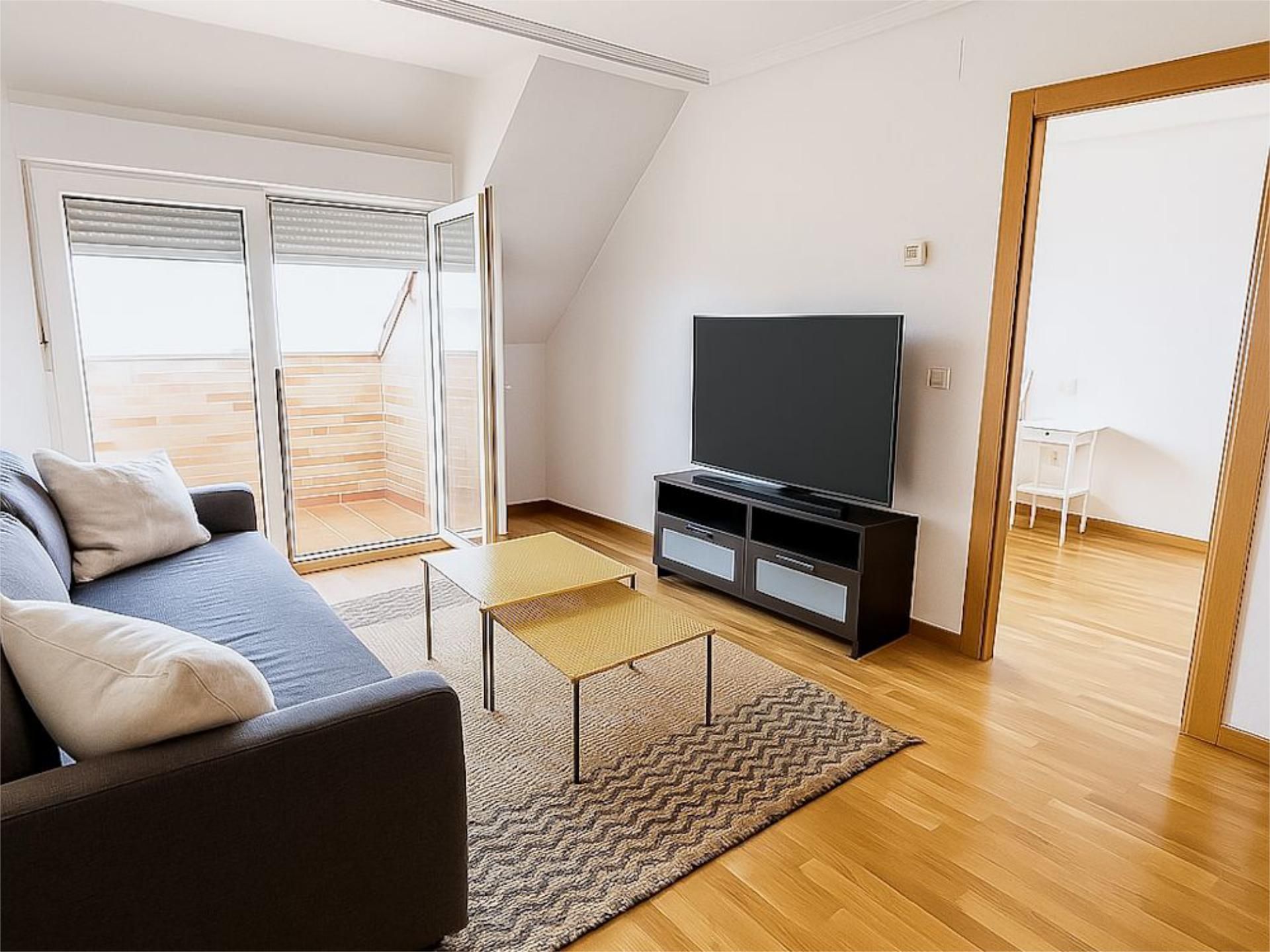 Pis de lloguer a Avenida Federico Silva, 47, Benavente Sala d'estar de Pis de lloguer en Benavente amb Calefacció, Parquet i Moblat