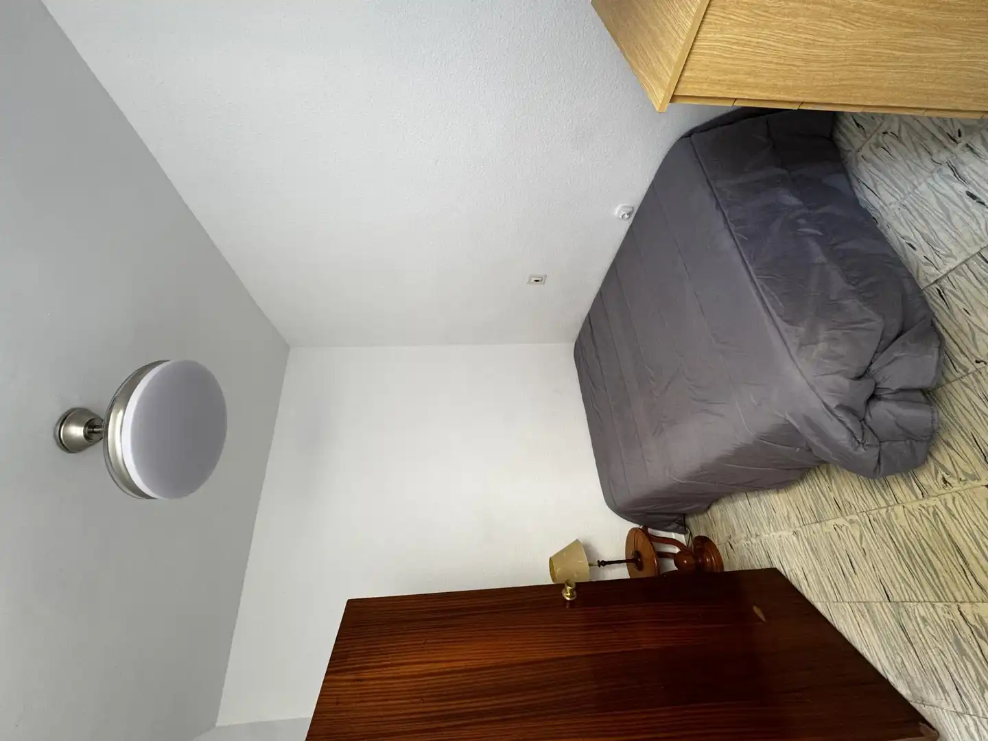 Habitación en Carrer Alvado, 23, Centro