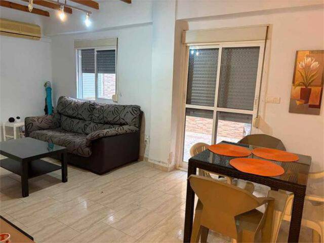 Piso en Alquiler en Barrio de Ciudad Jardín