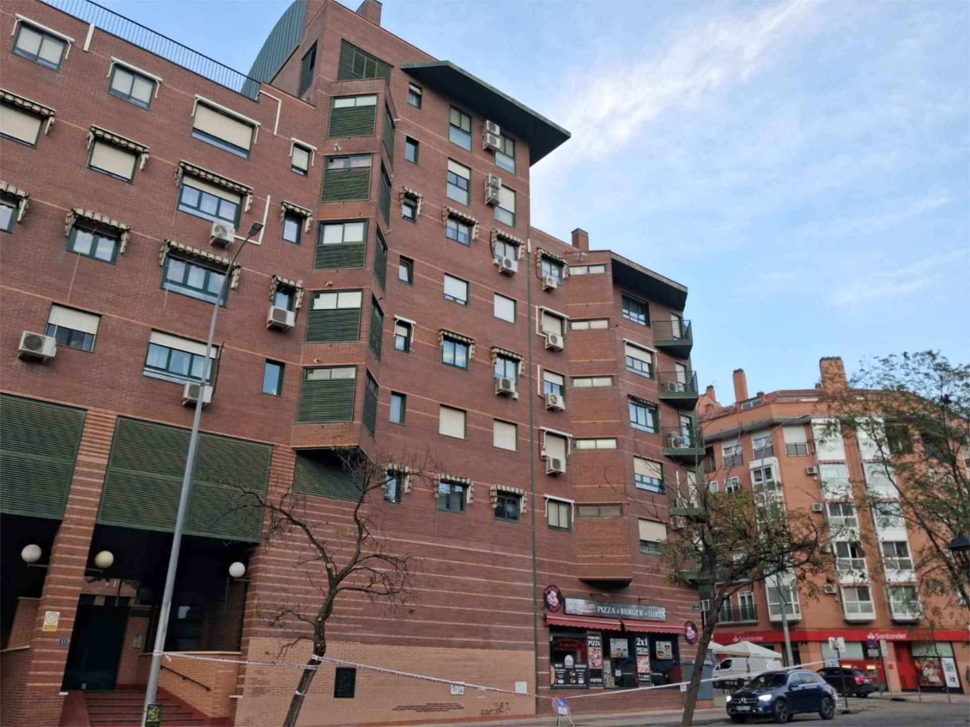 Pis de lloguer a Avenida las Retamas, 11, Prado Santo Domingo - Ensanche Vista exterior de Pis de lloguer en Alcorcón amb Aire condicionat, Calefacció i Parquet