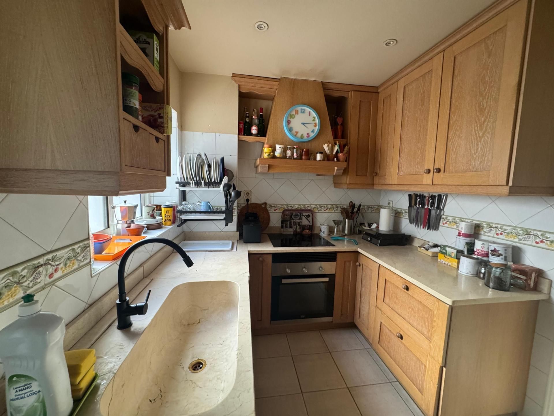 Cuina de Pis en venda en Santa Fe amb Aire condicionat i Balcó