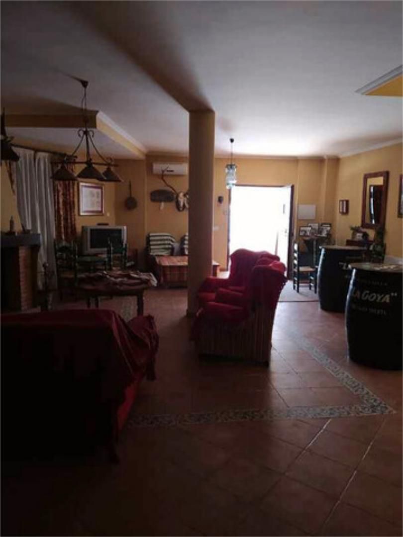 Living room of House or chalet for sale in Porcuna