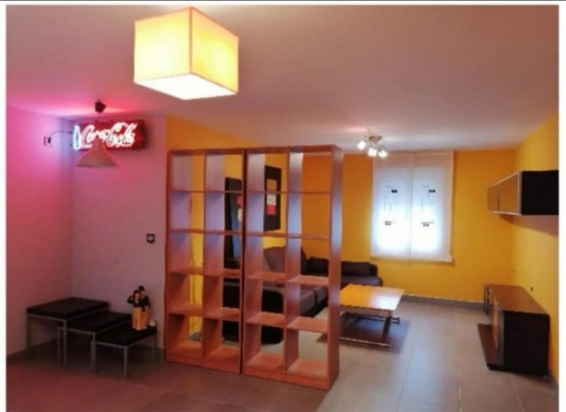 Flat to rent in Palencia Capital  with Terrace