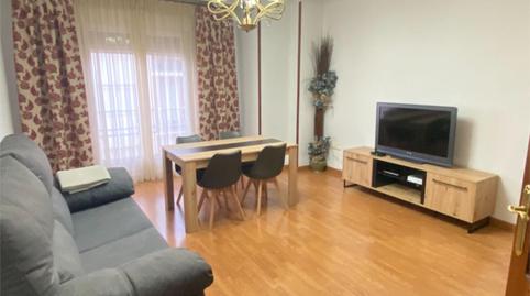 Foto 2 de Pis de lloguer a Calle Áurea Galindo, 19, La Zarzuela - San José - Belén, Jaén