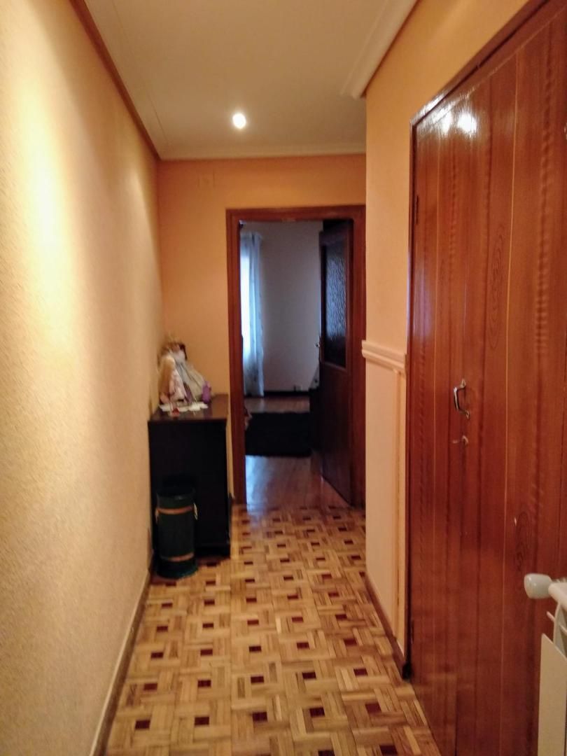 Pis en venda en Pradoluengo amb Calefacció, Parquet i Terrassa