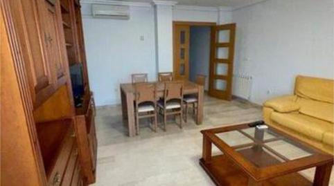 Foto 3 de Pis de lloguer a Renfe - Bulevar 1ª y 2ª Fase, Jaén