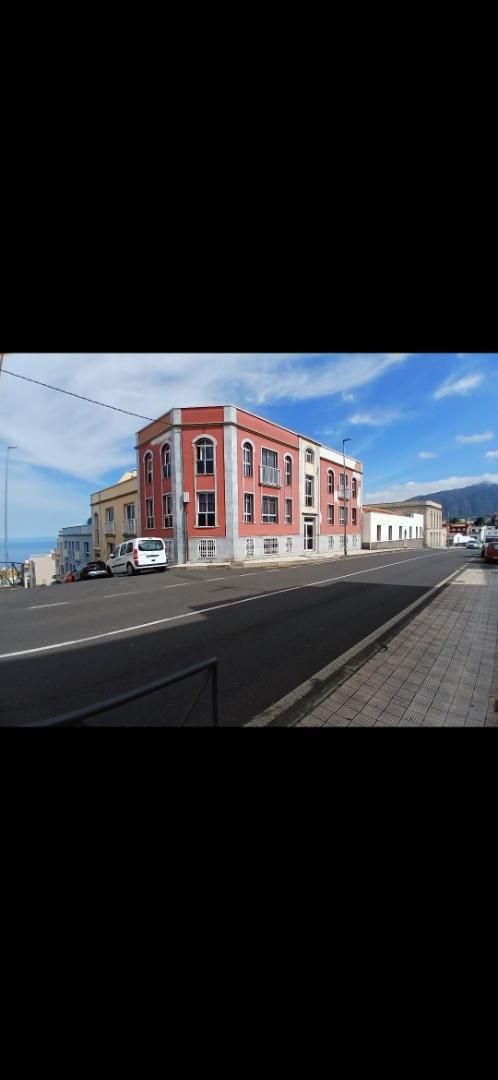 Pis en venda a TF-324, 53, La Perdoma - San Antonio - Benijos Vista exterior de Pis en venda en La Orotava amb Parquet, Traster i Moblat