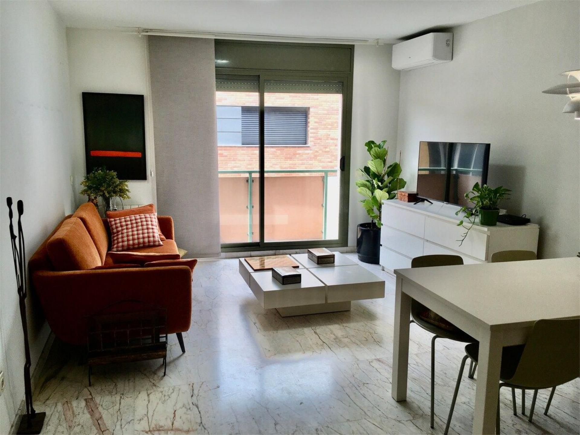 Flat to rent in Carrer del Doctor Salvà, 31, Ca n'Aurell Living room of Flat to rent in Terrassa with Air Conditioner, Heating and Terrace