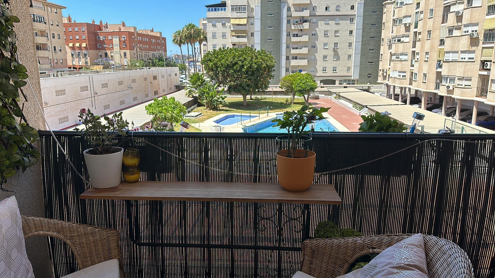 Flat for sale in Calle Alejandro Dumas, La Luz - El Torcal Flat for sale in Calle Alejandro Dumas, La Luz - El Torcal