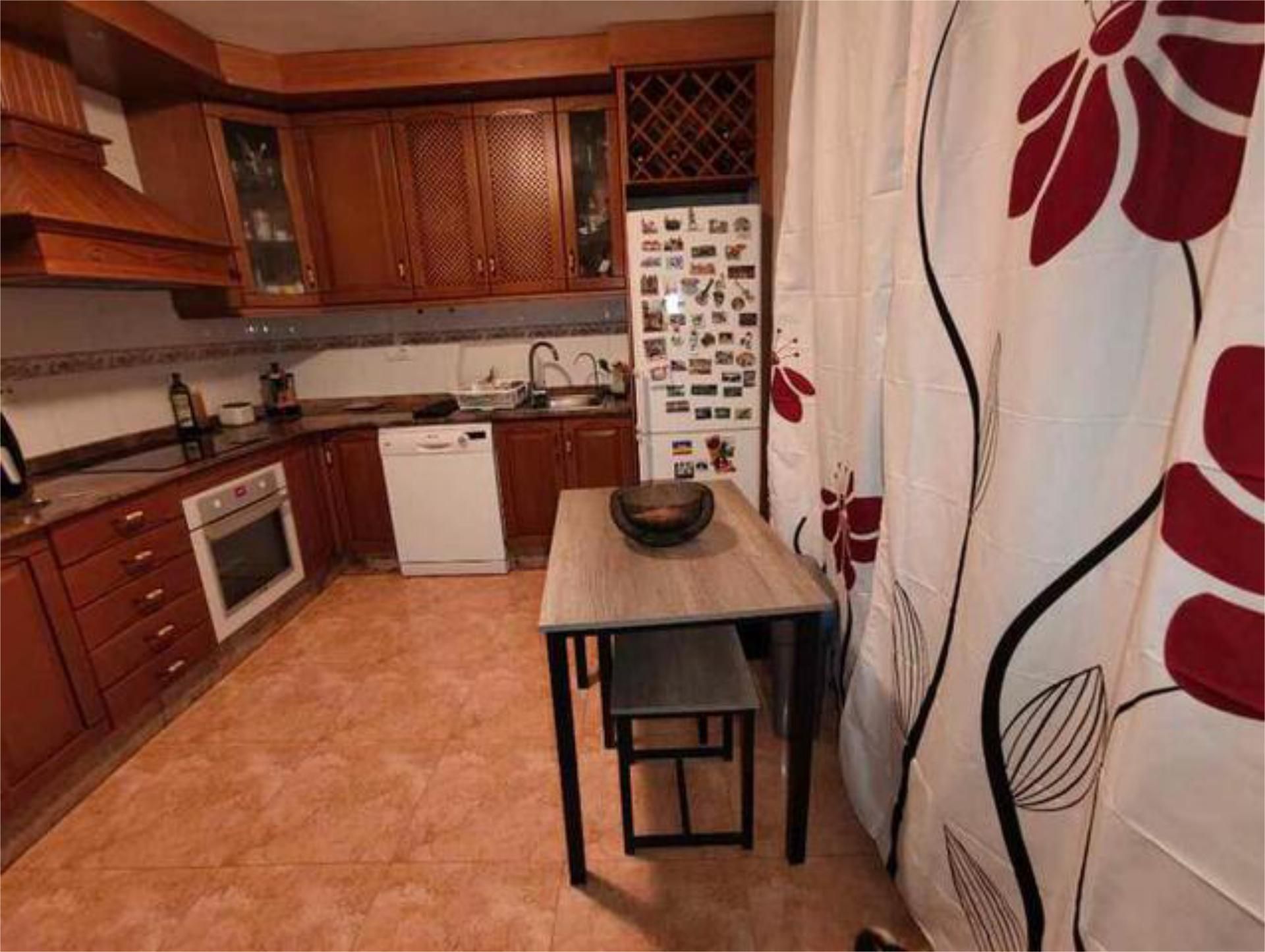 Single-family semi-detached to share in Santa Ana Kitchen of Single-family semi-detached to share in Cartagena