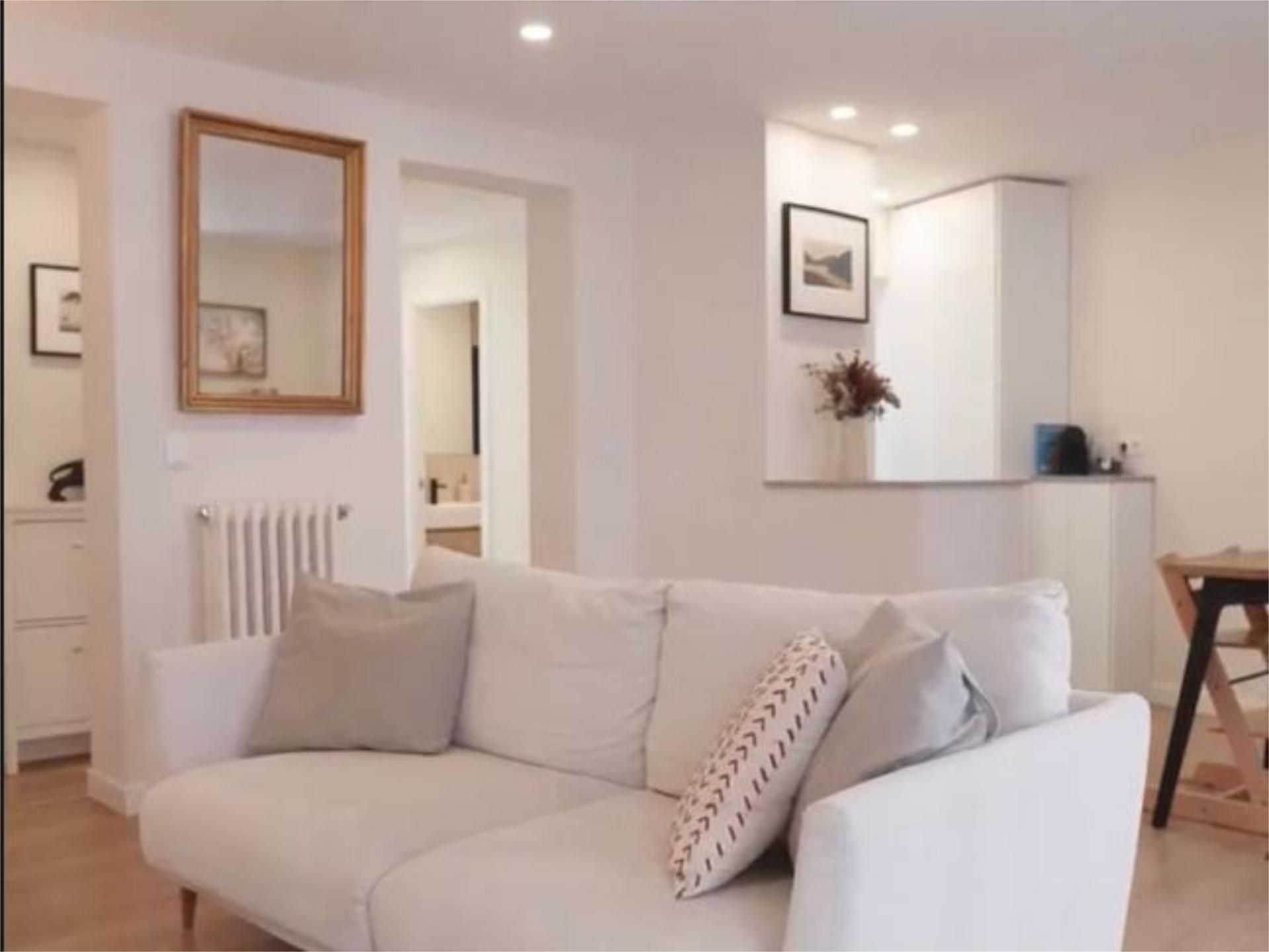 Àtic en venda a Calle de Palafox, 5, Trafalgar Sala d'estar de Àtic en venda en Madrid Capital amb Aire condicionat i Balcó