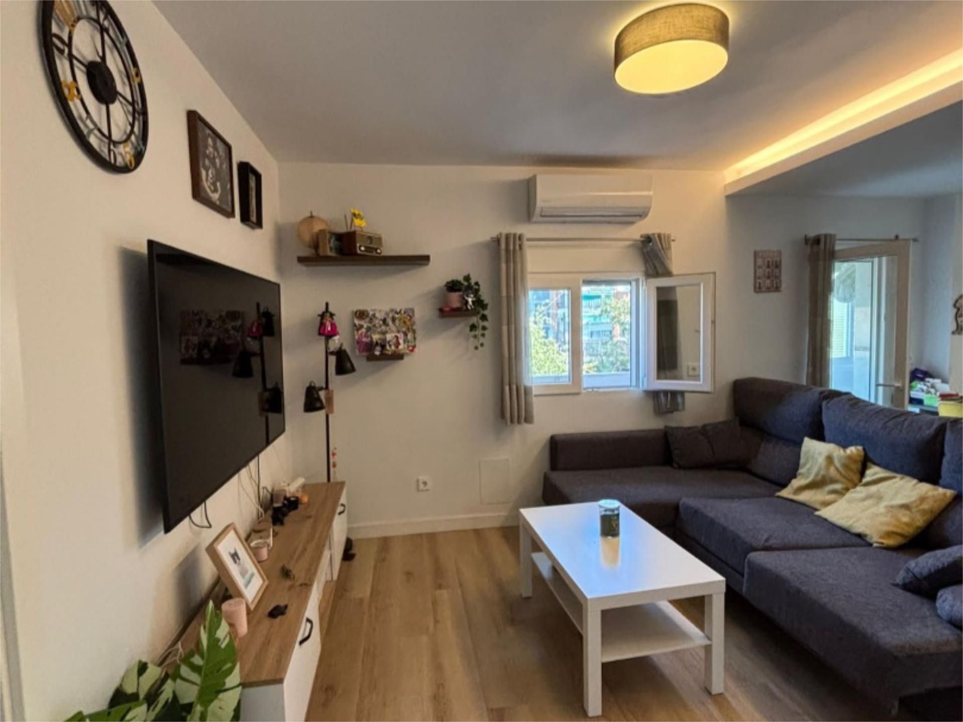 Living room of Flat for sale in Leganés  with Air Conditioner and Terrace