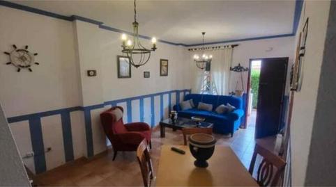 Casa adosada de lloguer a Punta Umbría, Huelva - imatge 4 Foto 4 de Casa adosada de lloguer a Punta Umbría, Huelva