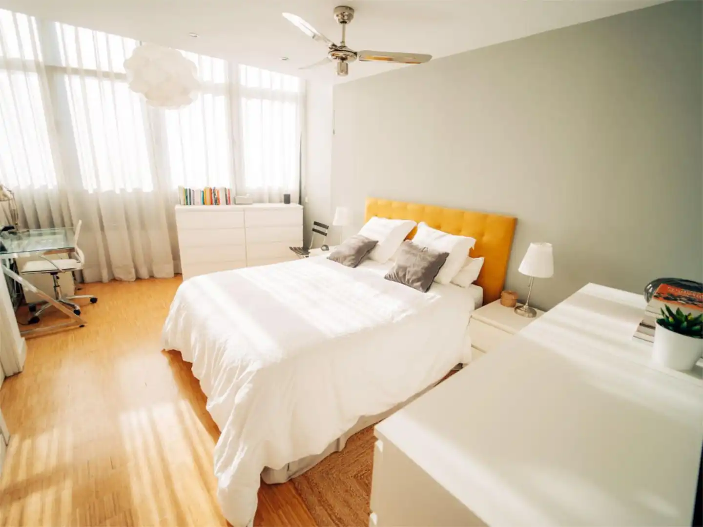 Piso en venta en Colonia Habitación de Piso en venta en Torrelodones con Aire acondicionado, Terraza y Piscina