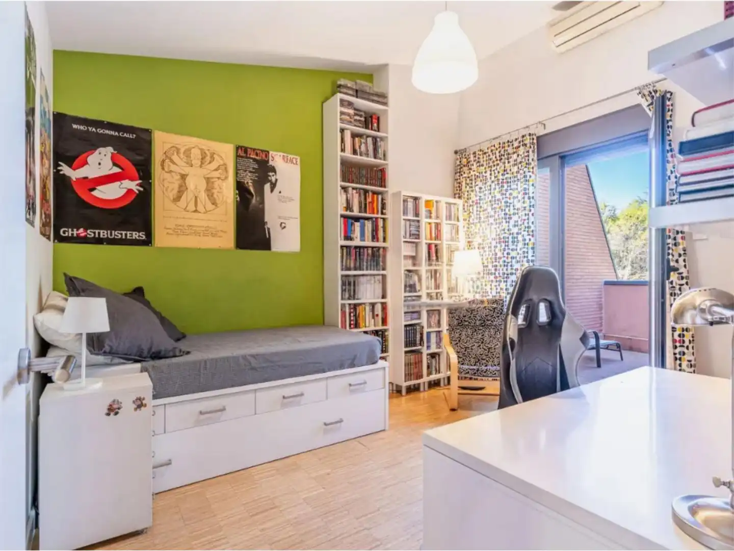 Piso en venta en Colonia Habitación de Piso en venta en Torrelodones con Aire acondicionado, Terraza y Piscina