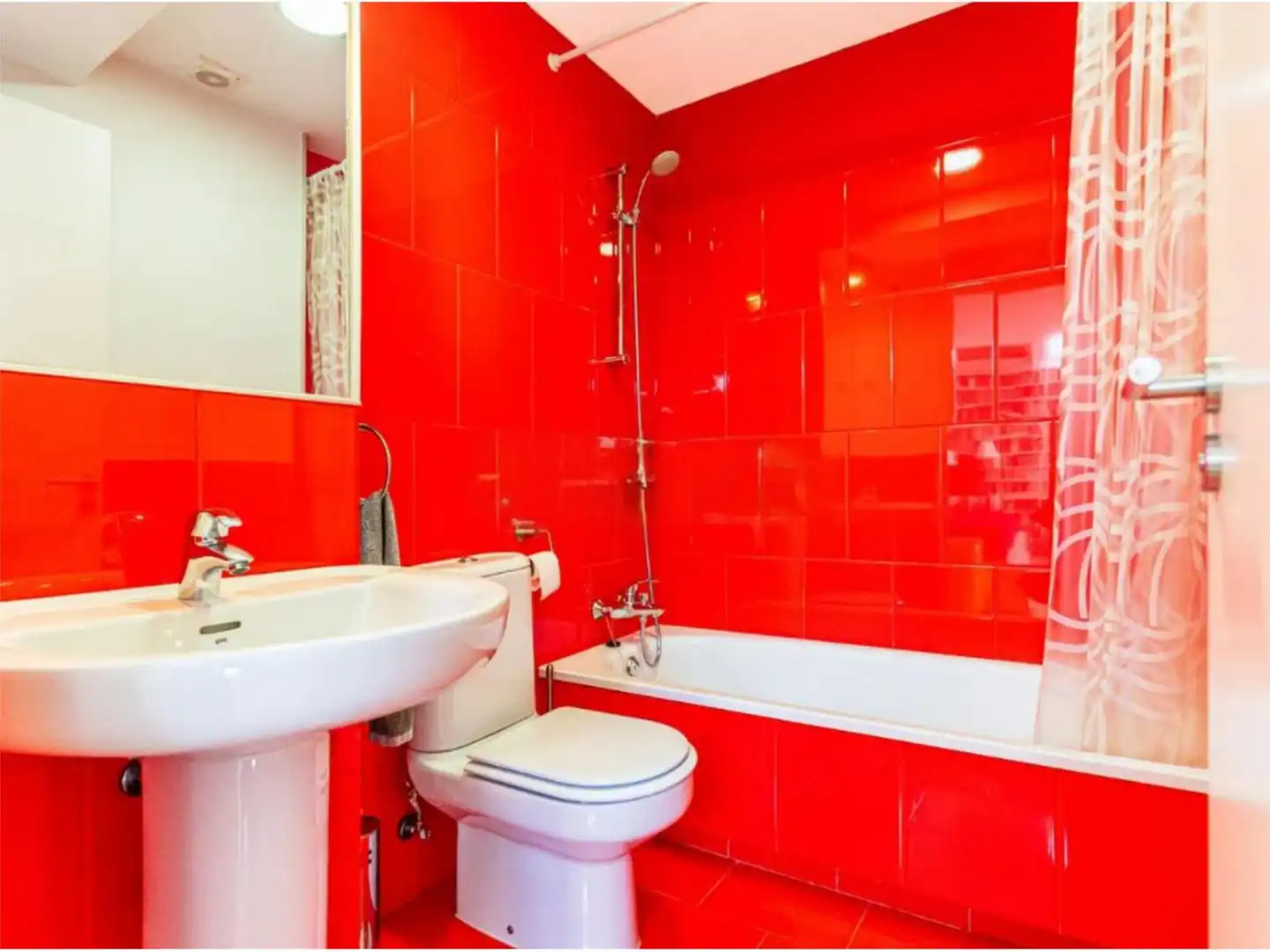 Piso en venta en Colonia Baño de Piso en venta en Torrelodones con Aire acondicionado, Terraza y Piscina