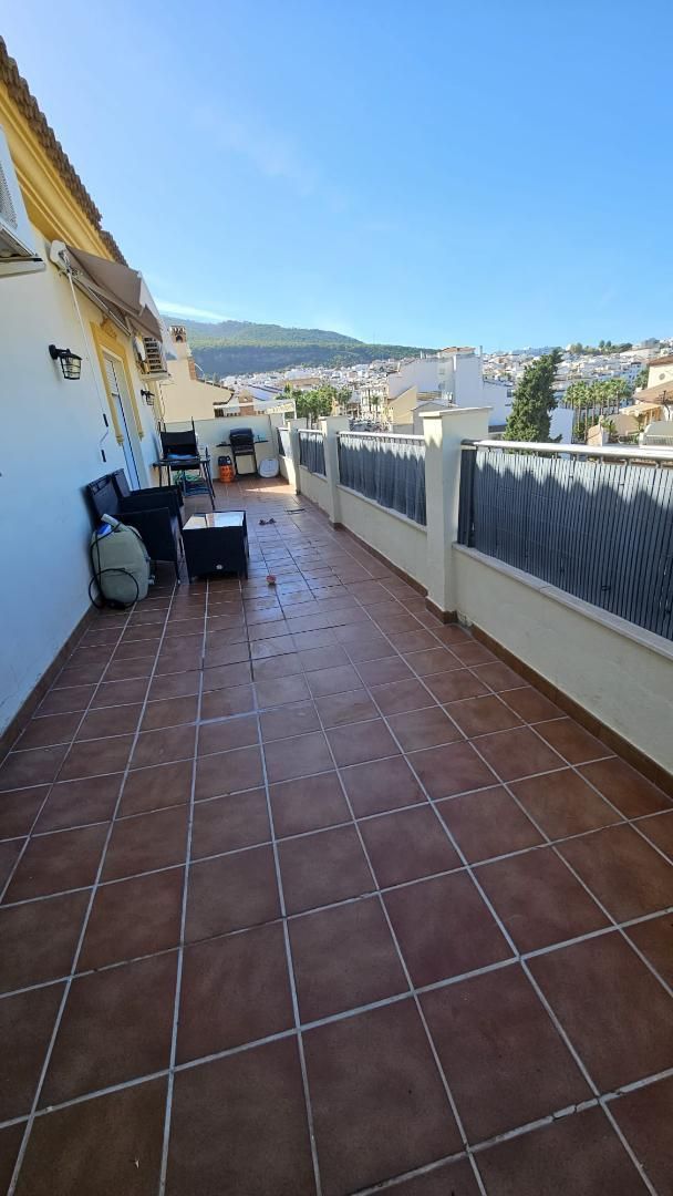 Dachboden zum verkauf in Carretera de Cártama, 30, Centro Terrasse von Dachboden zum verkauf in Alhaurín El Grande mit Klimaanlage, Heizung und Terrasse