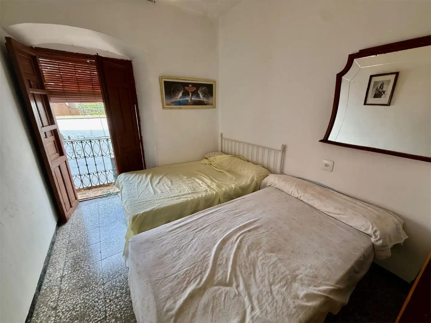 Schlafzimmer von Einfamilien-Reihenhaus zum Verkauf in Abla mit Terrasse, Möbliert und Ofen