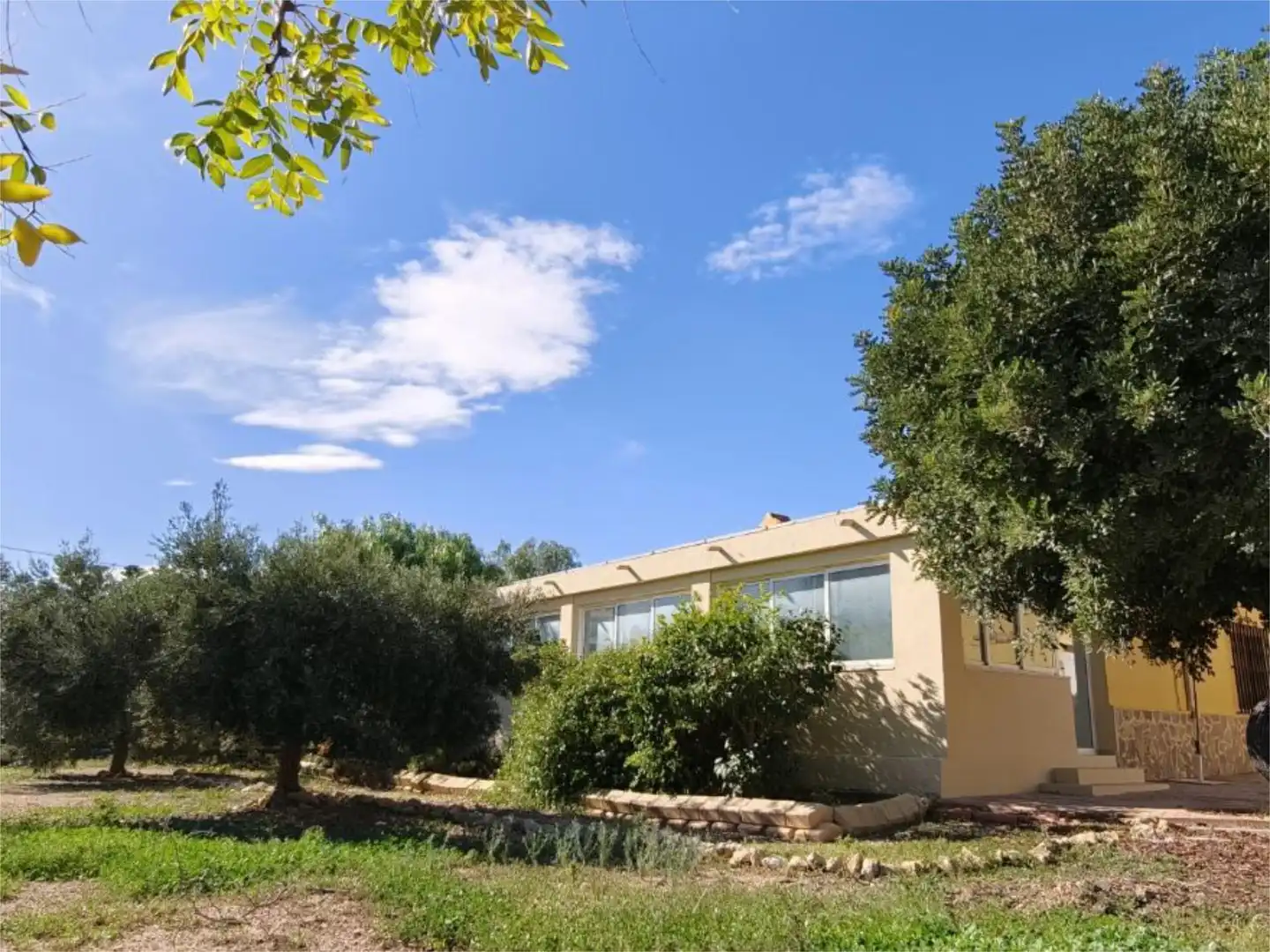 Casa o xalet en venda a Calle Arpa, 22, Moralet Jardí de Casa o xalet en venda en Alicante / Alacant amb Aire condicionat, Calefacció i Jardí privat