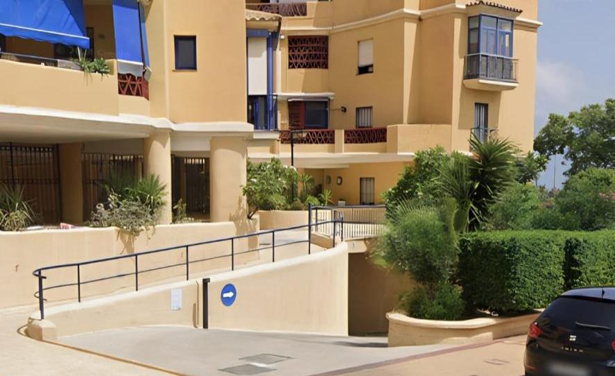 Garage to rent in Calle José Isbert, 20, Churriana - El Pizarrillo - La Noria-Guadalsol, Málaga - image 1 Photo 1 of Garage to rent in Calle José Isbert, 20, Churriana - El Pizarrillo - La Noria-Guadalsol, Málaga