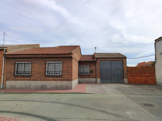 Piso en Venta en Calle Larga, 5 en Aldeaseca