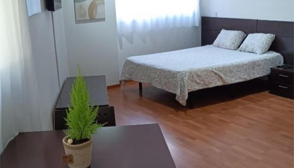 Foto 1 de Pis de lloguer a Calle Chile, 4, Avenida Juan Diego, Sevilla