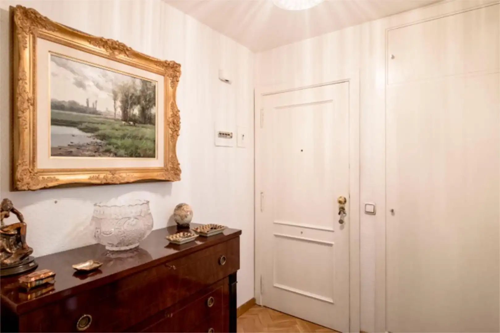 Flat for sale in Pozuelo de Alarcón  with Air Conditioner, Swimming Pool and Balcony