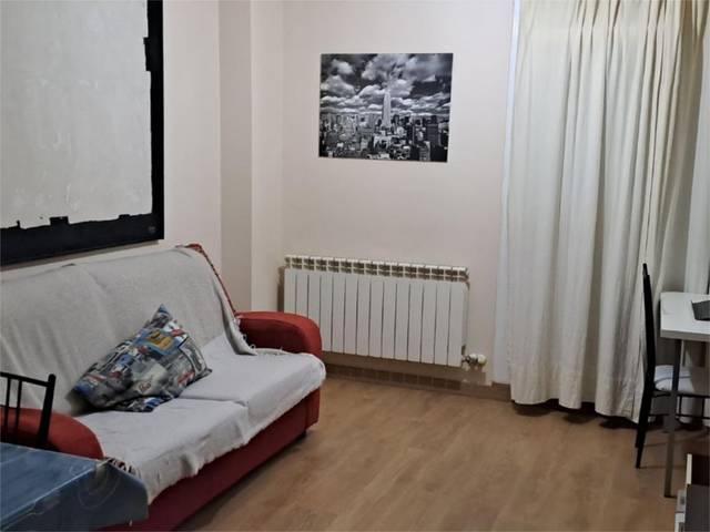 Apartamento en Alquiler en Calle Almendrera, 10 en La Flecha - Monasterio del Prado