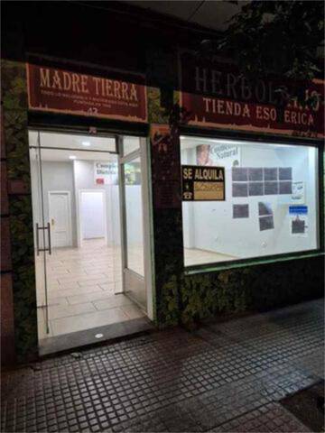 Local comercial en Alquiler en Cañero