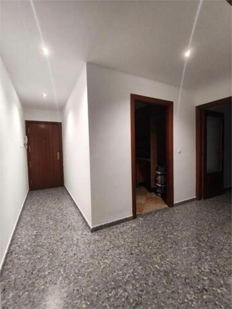 Flat for sale in Este Flat for sale in Mérida with Terrace and Storage room