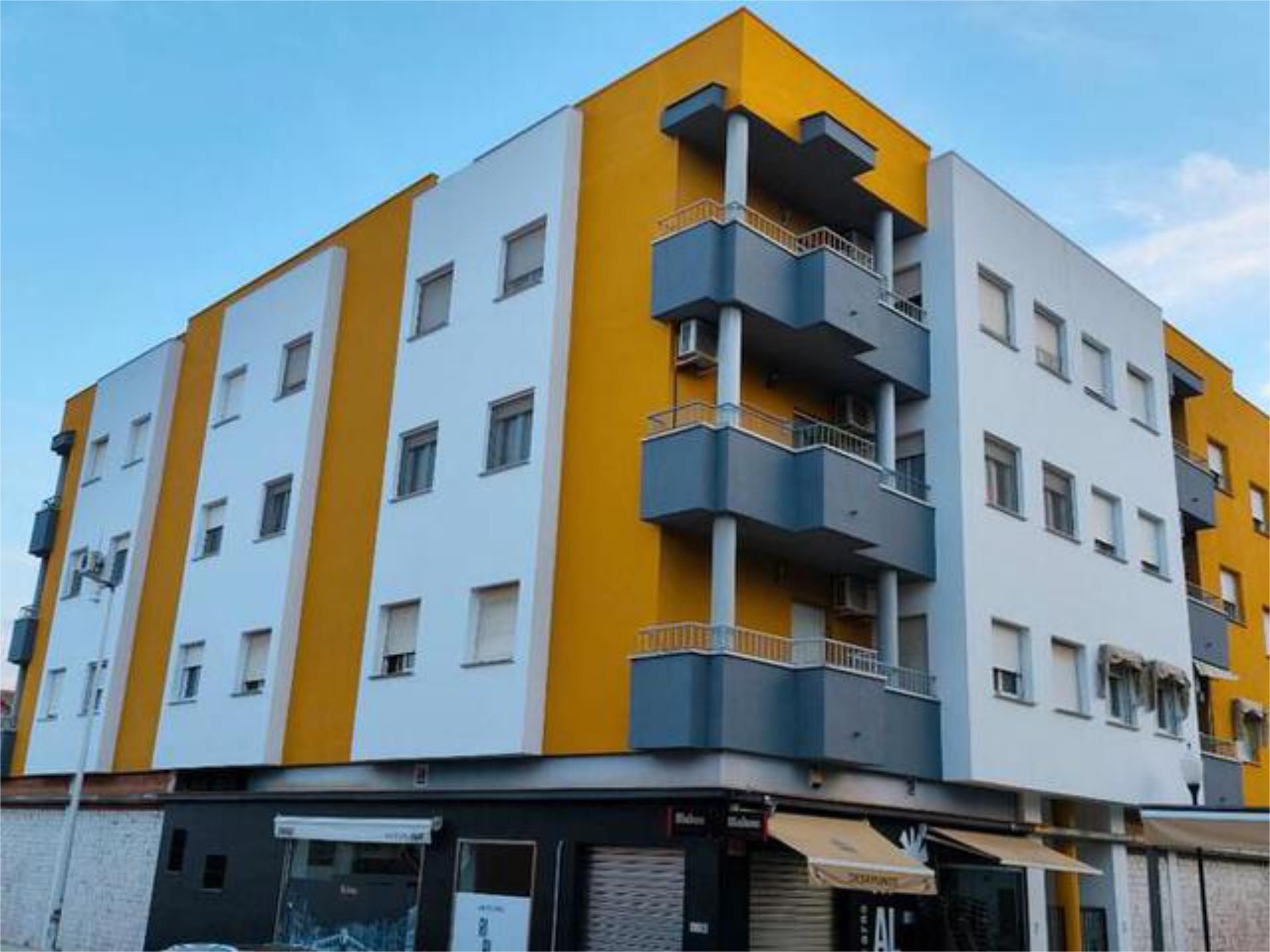Flat to rent in Este Exterior view of Flat to rent in Mérida with Terrace and Storage room
