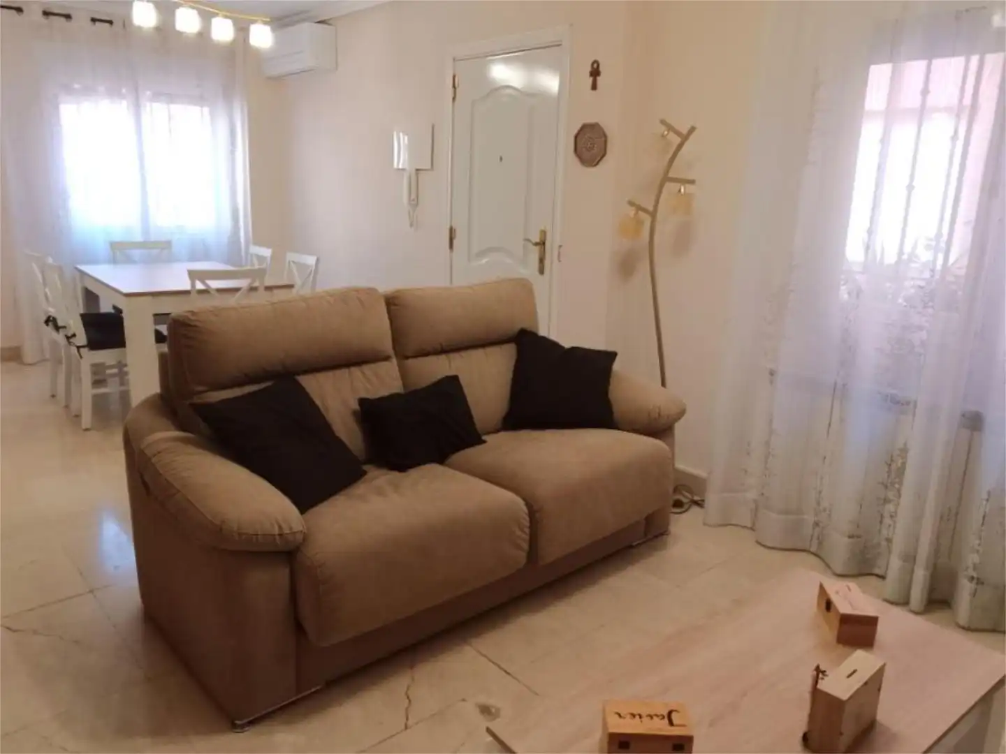 Piso en venta en Calle de San José, 10, Centro Sala de estar de Piso en venta en Navalcarnero con Aire acondicionado y Terraza