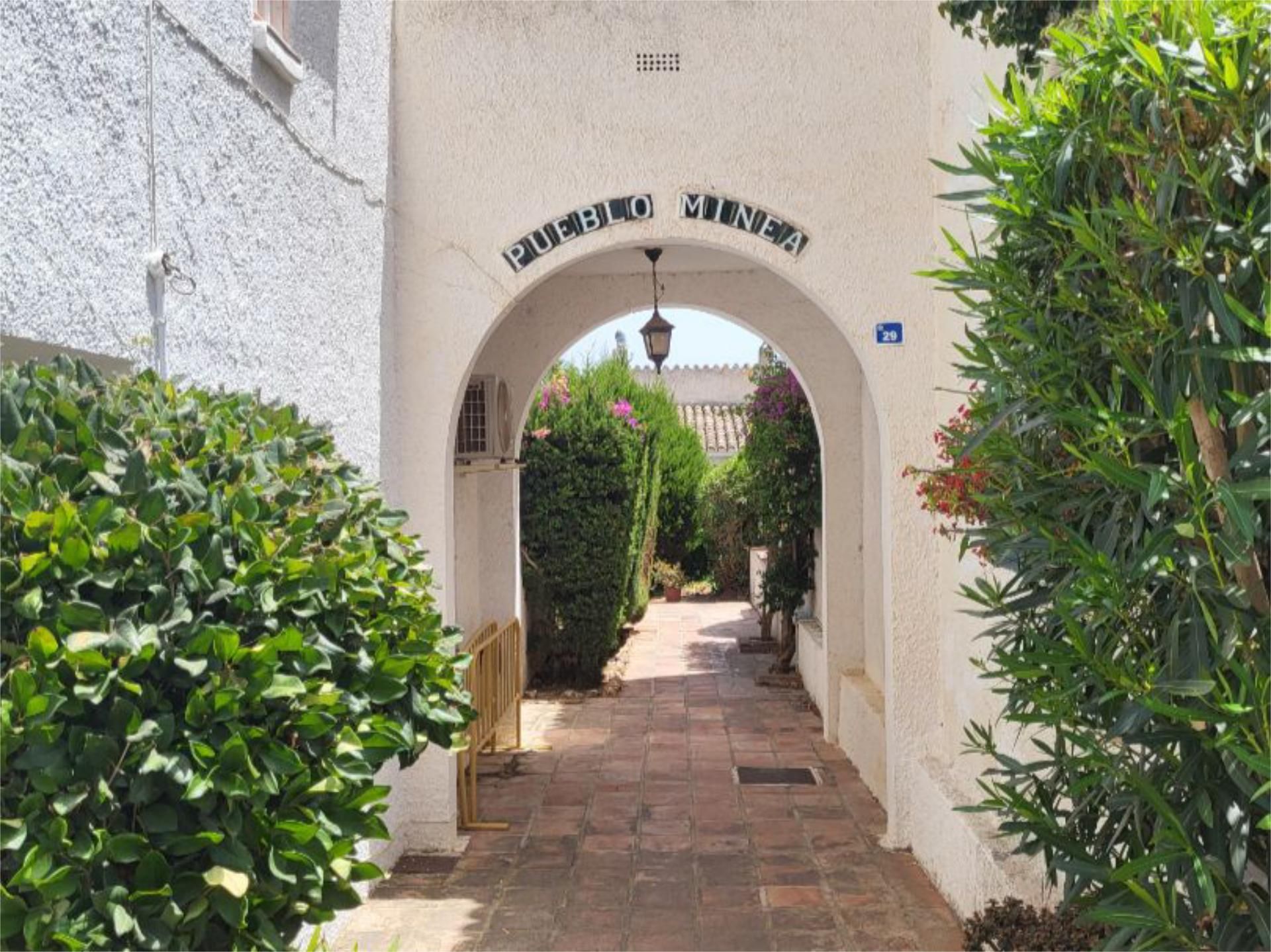 Casa adosada en venda en Mijas amb Aire condicionat, Calefacció i Jardí privat