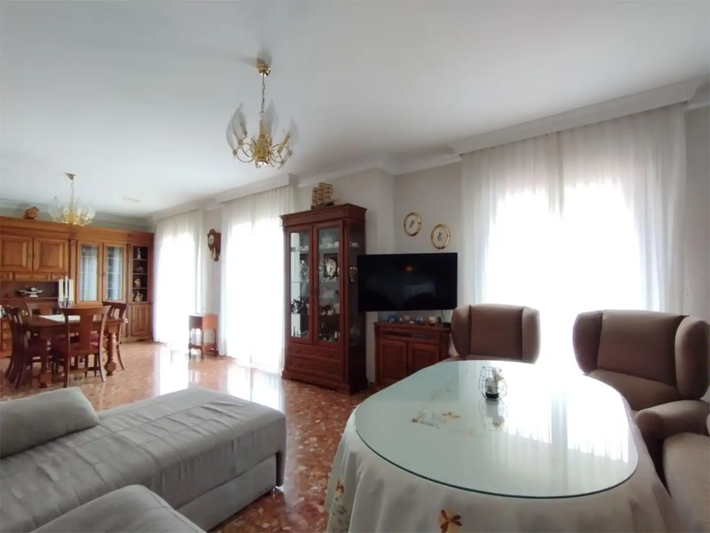 Sala d'estar de Casa adosada en venda en Lucena amb Aire condicionat, Calefacció i Terrassa
