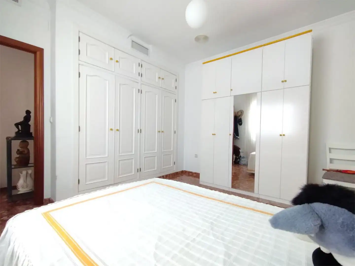Dormitori de Casa adosada en venda en Lucena amb Aire condicionat, Calefacció i Terrassa