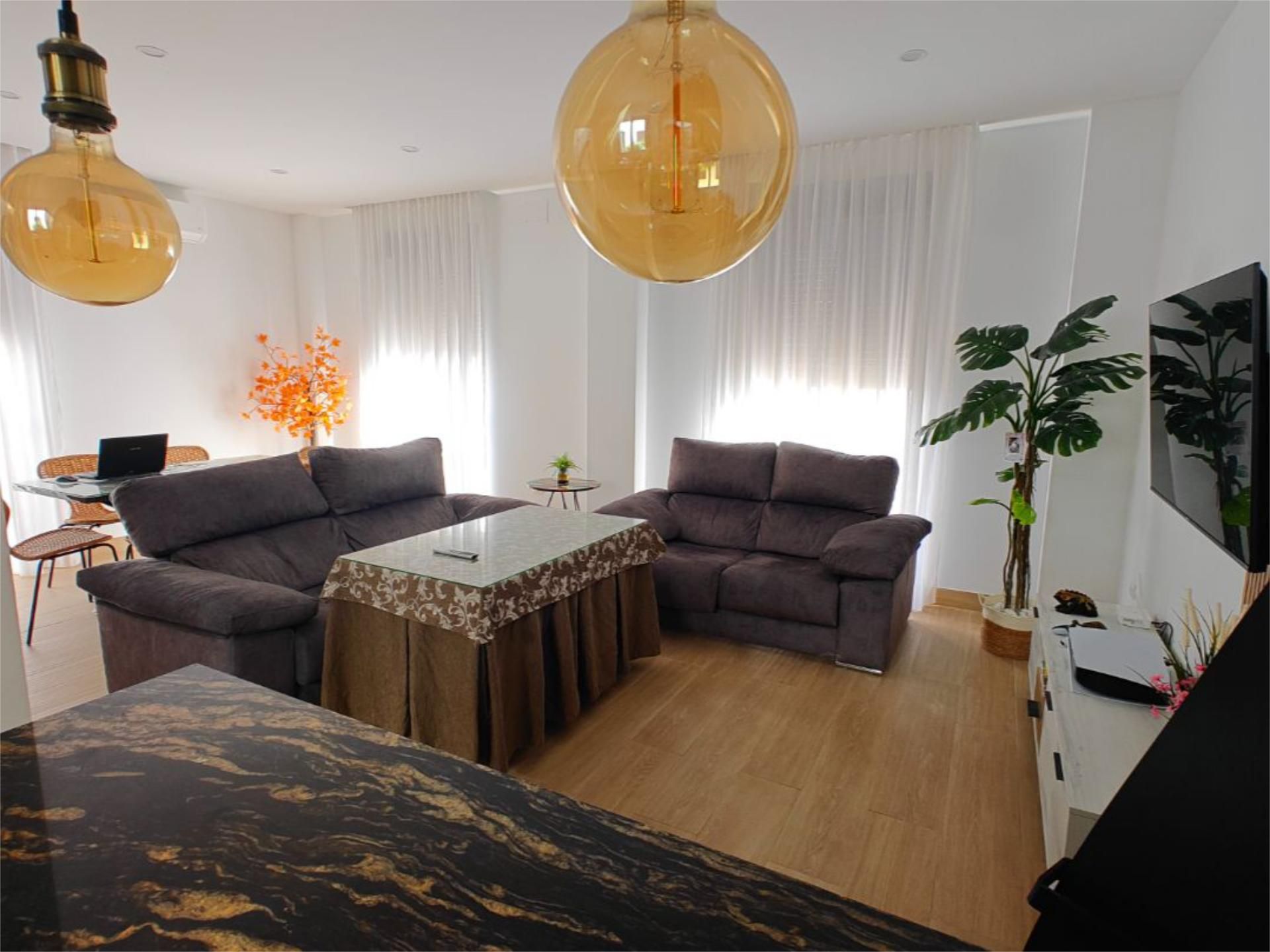 Sala d'estar de Pis en venda en Osuna amb Aire condicionat, Calefacció i Traster