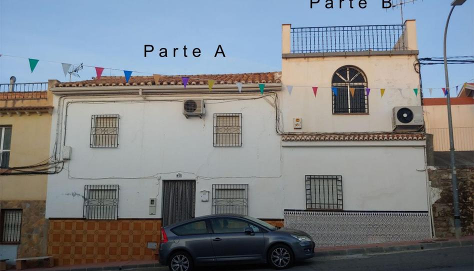 Casa adosada en venta en Calle Iglesia, 13, Íllora, Granada - imagen 1 Foto 1 de Casa adosada en venta en Calle Iglesia, 13, Íllora, Granada