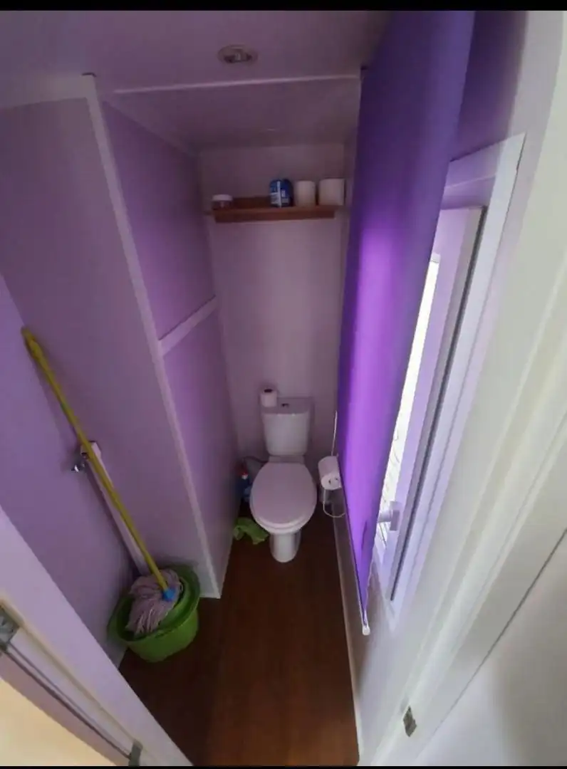 Badezimmer von Country house zum Verkauf in Estremera mit Klimaanlage, Privatgarten und Terrasse