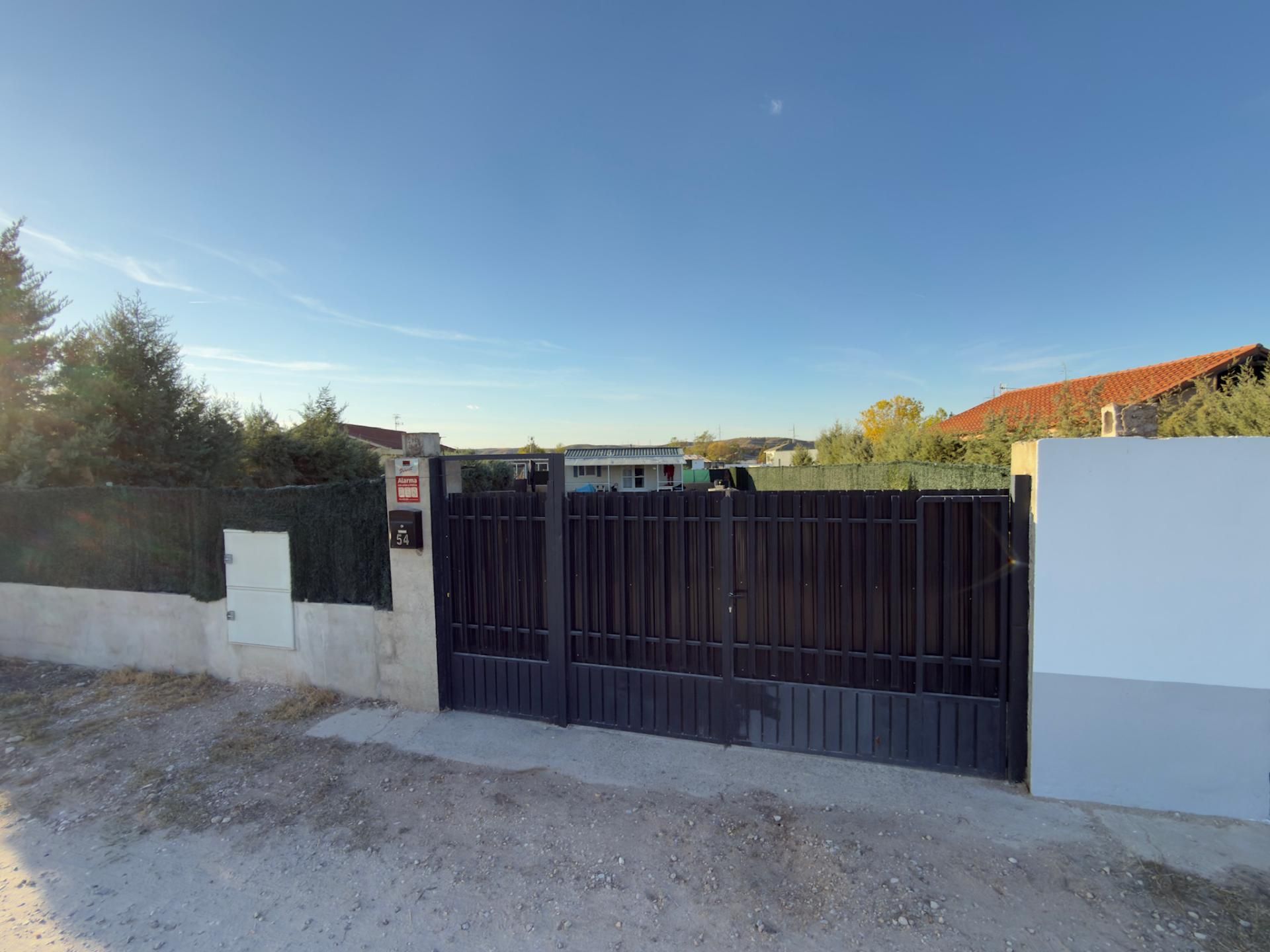 Country house for sale in Camino del Río Tajo (urbanización Peña Rubia), 7, Estremera Country house for sale in Estremera with Air Conditioner, Terrace and Swimming Pool