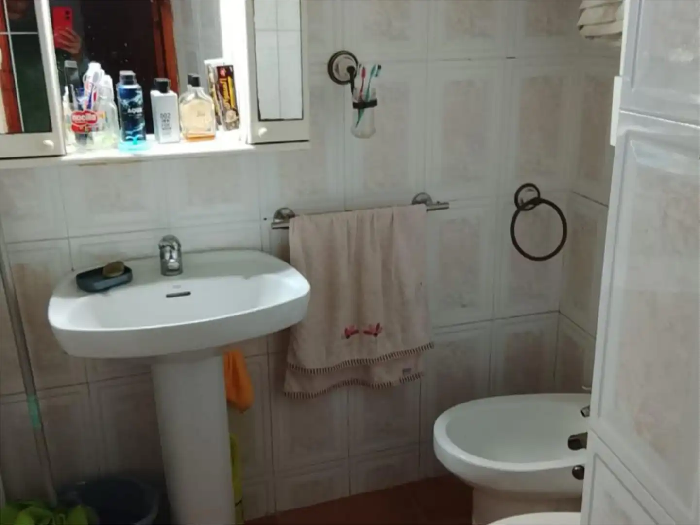 Bany de Casa adosada en venda en Sierro amb Aire condicionat, Terrassa i Traster