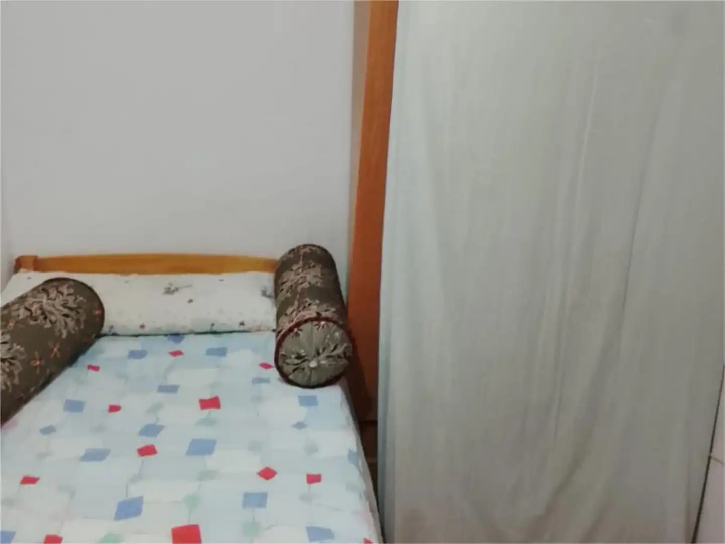 Dormitori de Casa adosada en venda en Sierro amb Aire condicionat, Terrassa i Traster