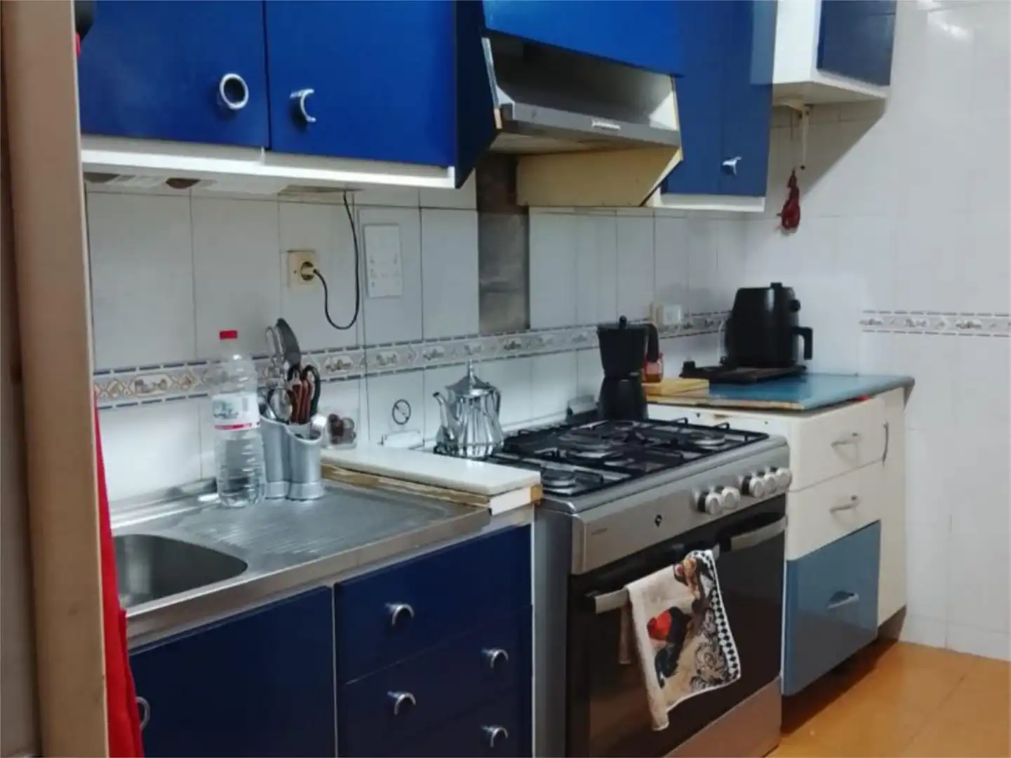 Cuina de Casa adosada en venda en Sierro amb Aire condicionat, Terrassa i Traster