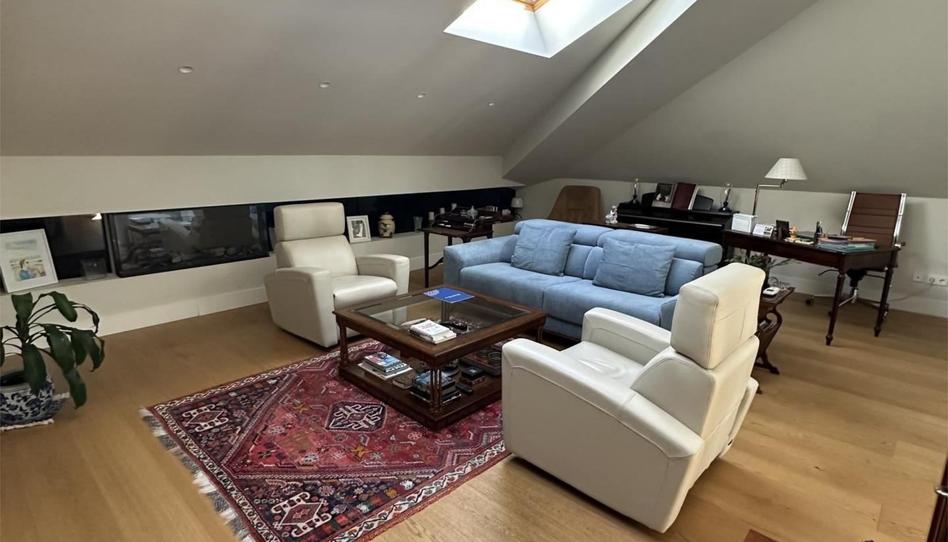 Flat for sale in Calle Rosales, 28, Zona Monte El Pilar, Madrid - image 1 Photo 1 of Flat for sale in Calle Rosales, 28, Zona Monte El Pilar, Madrid