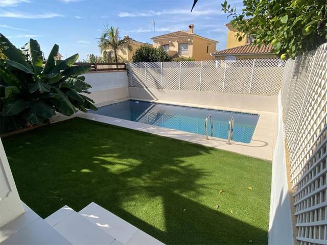 Piso en Alquiler en Calle Alhambra, 7 en La Conarda