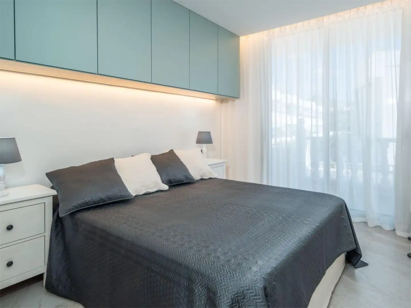 Einfamilien-Reihenhaus zum Verkauf in Avenida Juan Carlos I, 29, Los Cristianos Schlafzimmer von Einfamilien-Reihenhaus zum Verkauf in Arona mit Terrasse, Schwimmbad und Balkon