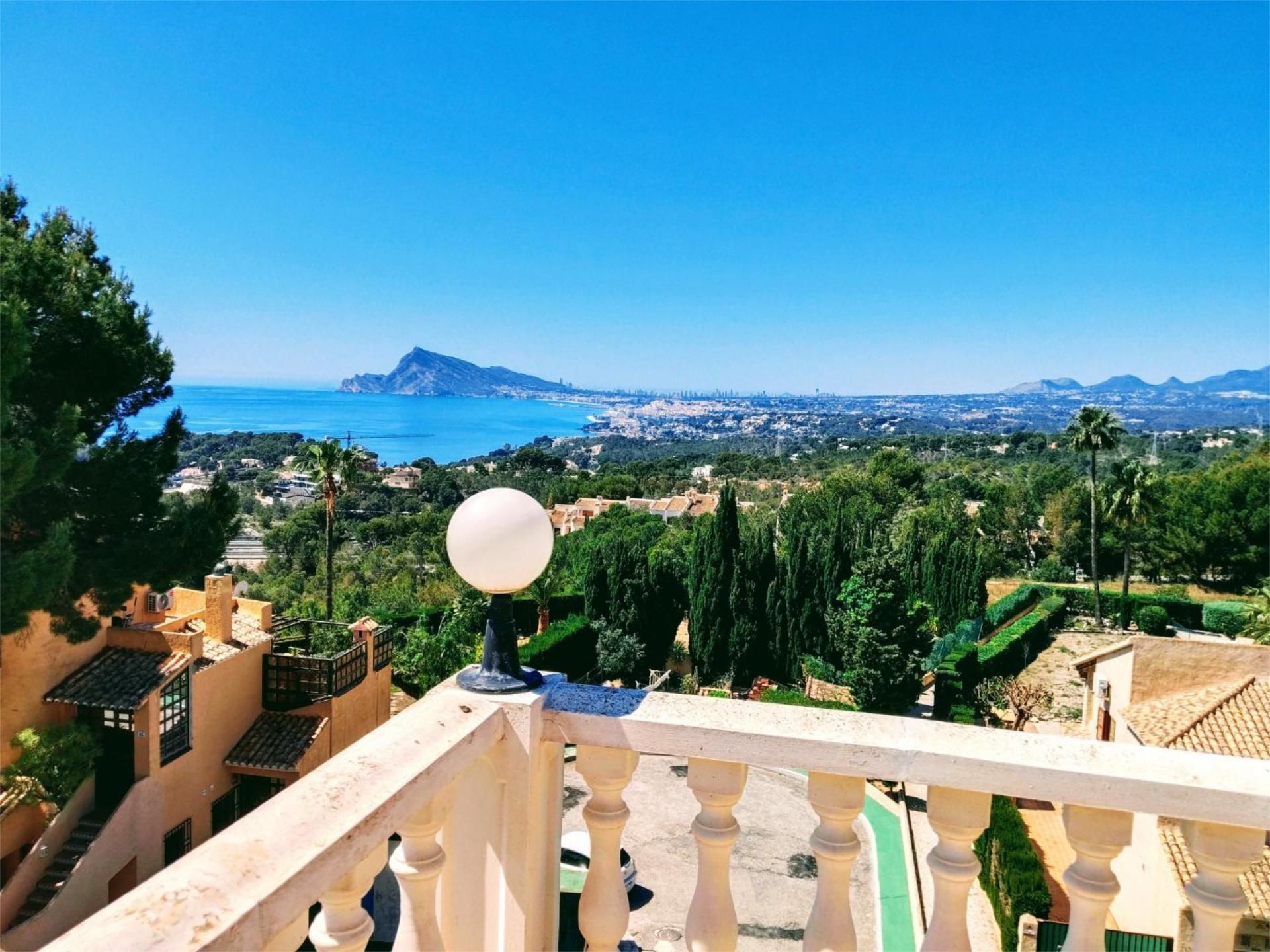 Exterior view of Flat to rent in Altea  with Air Conditioner, Heating and Private garden