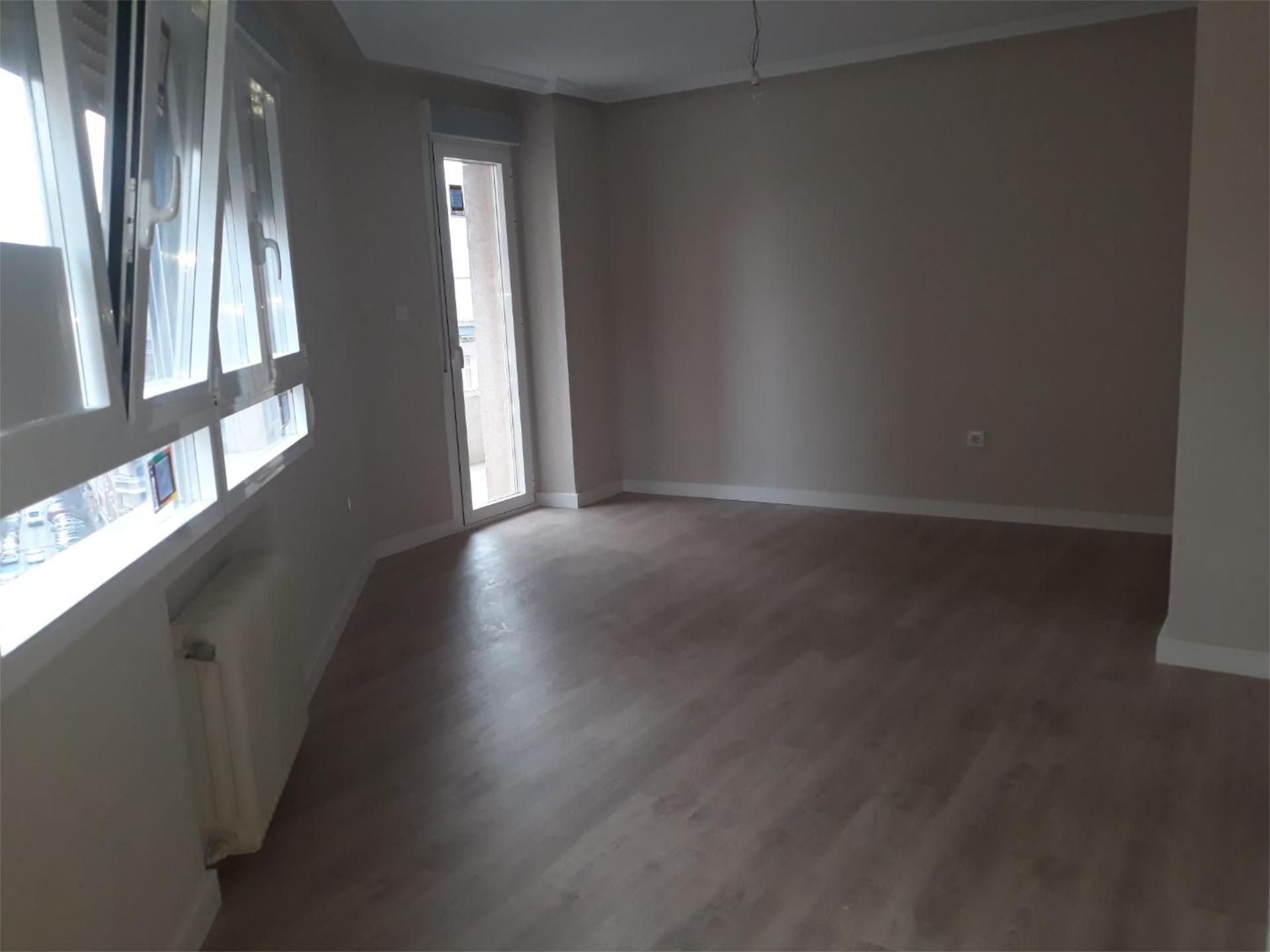 Flat to rent in Ronda del Carmen, 35, Centro