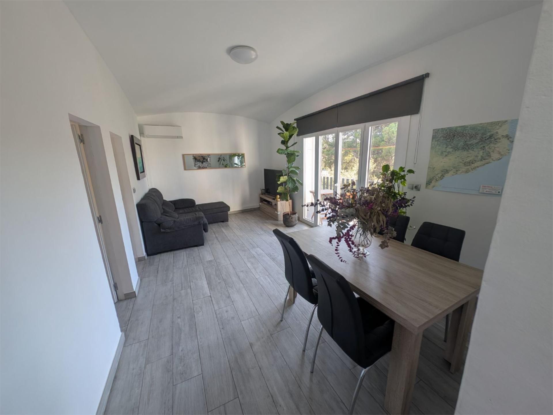 Pis en venda a Avinguda de Salvador Dalí I Domènech, 152, Eixample - Horta Capallera Sala d'estar de Pis en venda en Figueres amb Aire condicionat i Terrassa